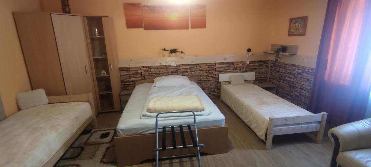 Krisztina Apartman Nagykanizsa Esterno foto